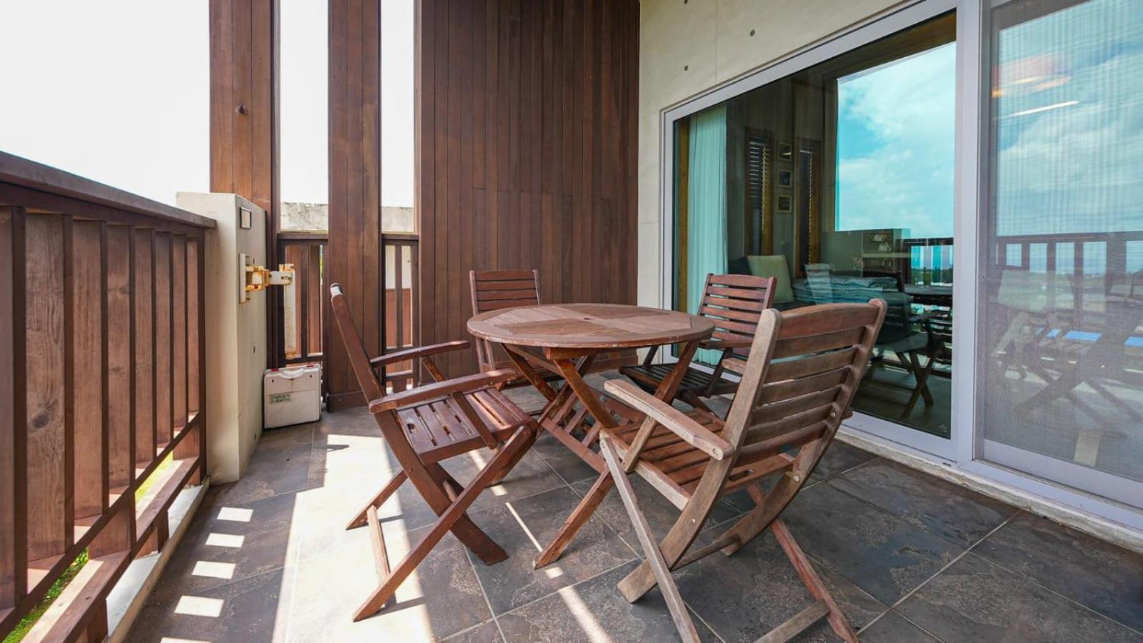 Jeju Eco Suites Seogwipo Exterior photo
