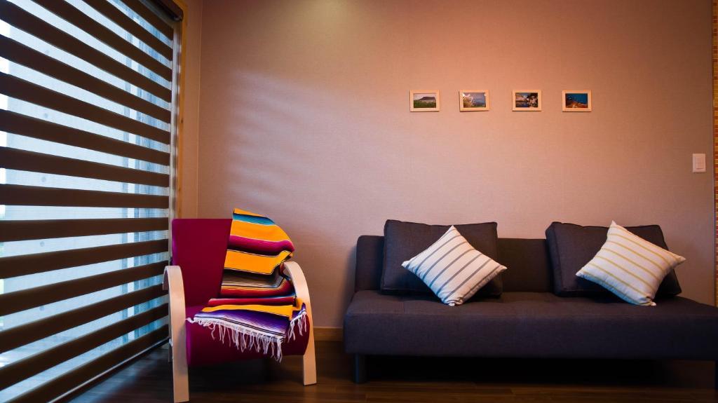Jeju Eco Suites Seogwipo Exterior photo